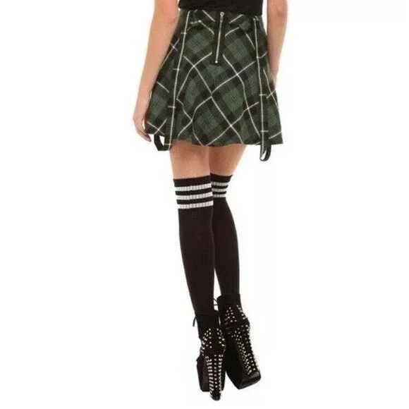 Royal Bones Hot Topic Tartan Plaid Skirt M Green Suspenders School Girl Y2K NEW - Picture 10 of 10
